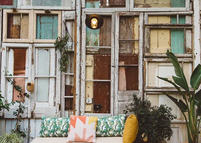 The Indy House - &