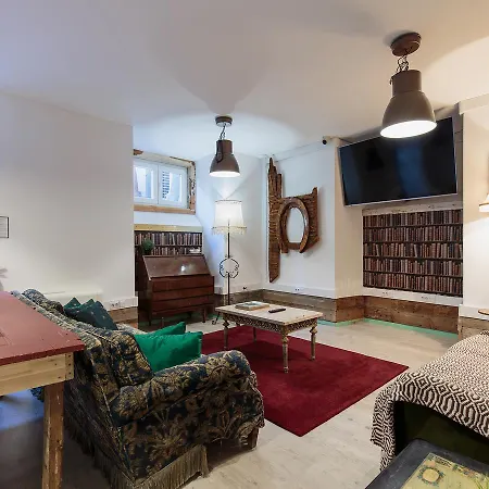 Couette-café The Indy House - & 3*
