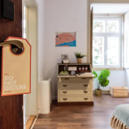 The Indy House - & Bed & Breakfast Lisboa