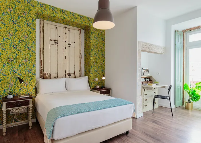 The Indy House - & 3*