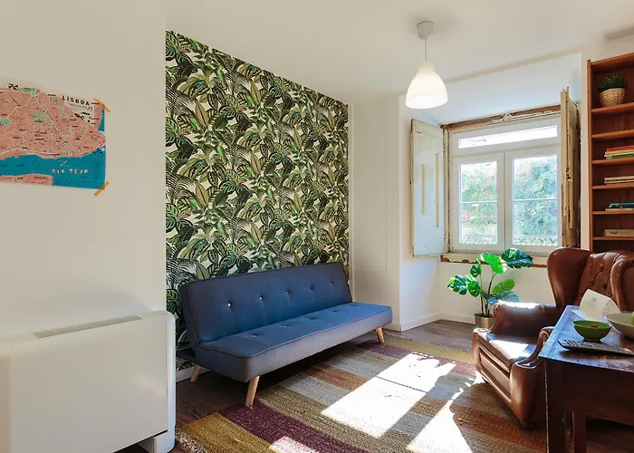 The Indy House - & 3*